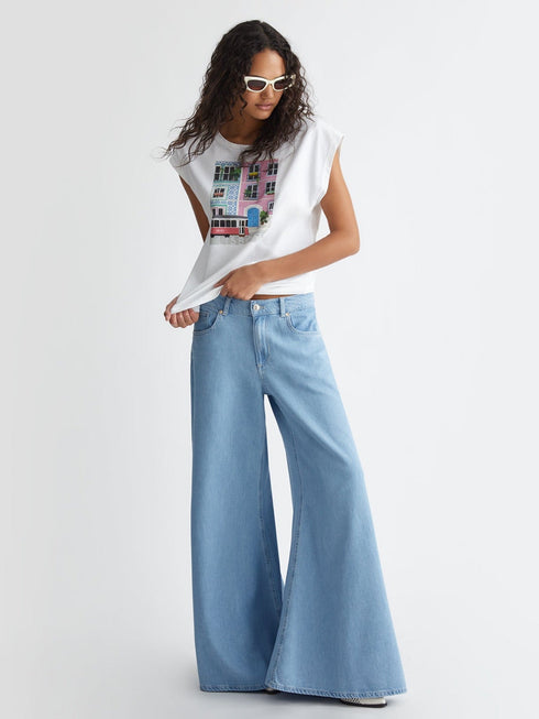 Liu Jo T-shirt T-shirt Donna con stampa di città Lisbona P24-LIU.JOMA4338J5003-N9282-XS - Francavilla Moda